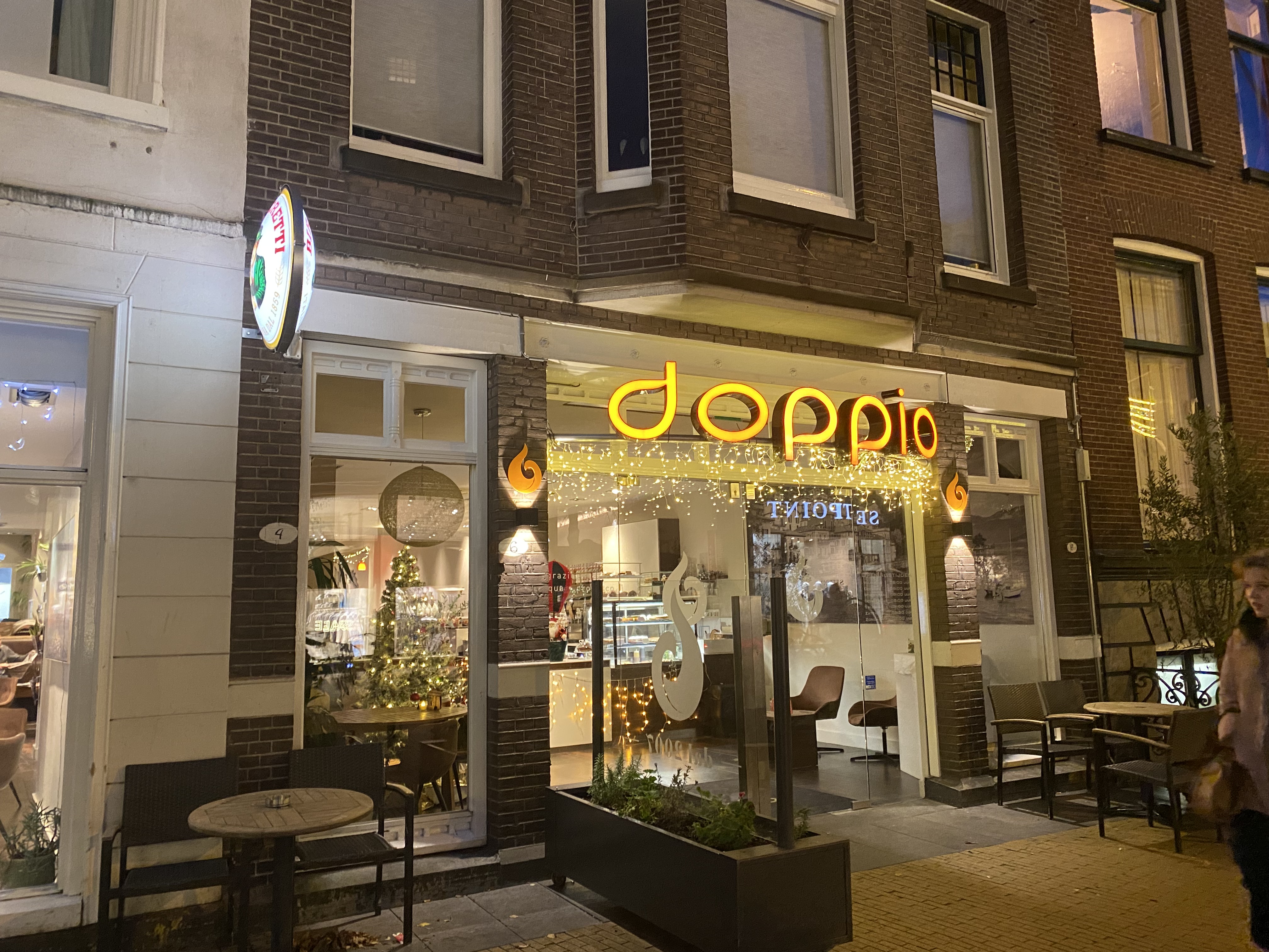 Bewijsfoto van de mobiele website van Doppio Espresso